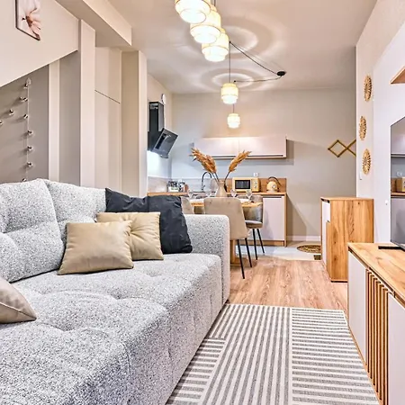 Apartamento Szklarska Village - Z Sauna I Balia W Malowniczej Okolicy Obok Dino Parku - By Royal Aparts Szklarska Poręba