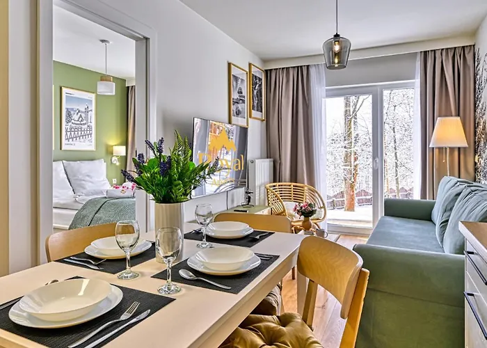 Szklarska Village - W Malowniczej Okolicy, Obok Dino Parku - By Royal Aparts 公寓 *