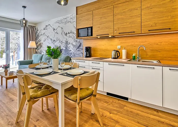 شقة Szklarska Village - W Malowniczej Okolicy, Obok Dino Parku - By Royal Aparts *