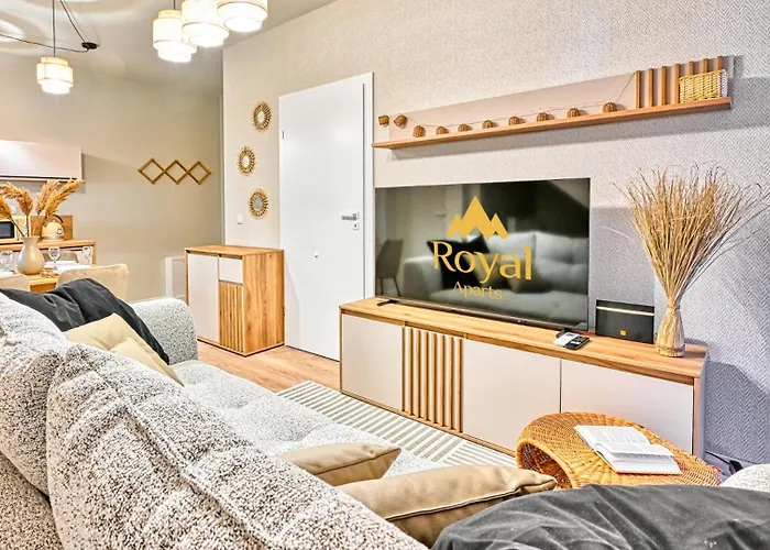 Szklarska Village - W Malowniczej Okolicy, Obok Dino Parku - By Royal Aparts شقة شكلارسكا بوريبا